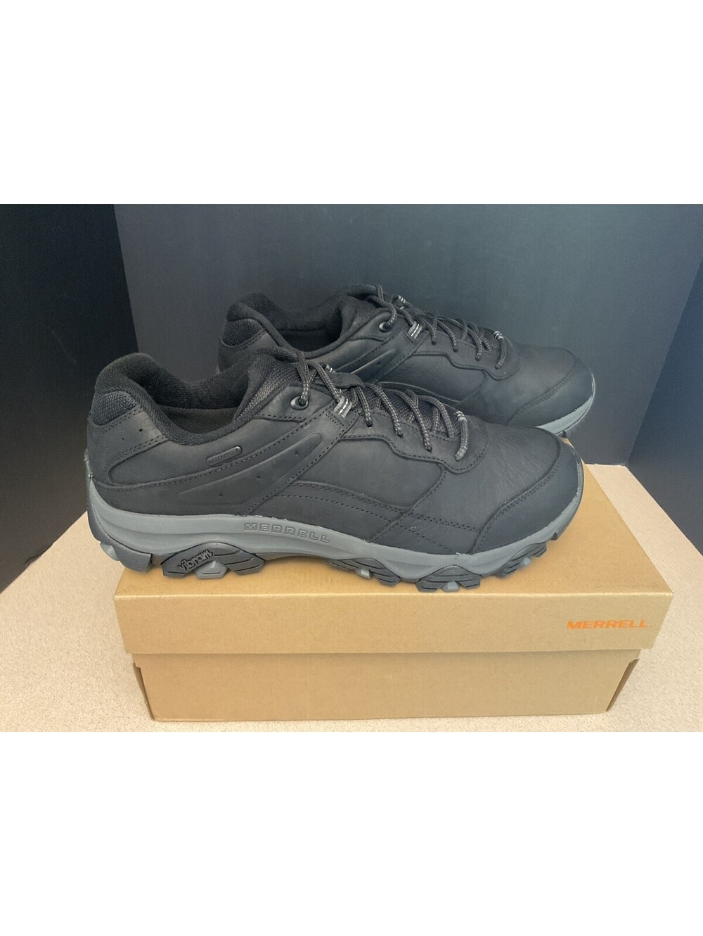 New! Mens Merrell  Moab Adventure 3 Mid Waterproof Black Hiking Boots. Size 14.